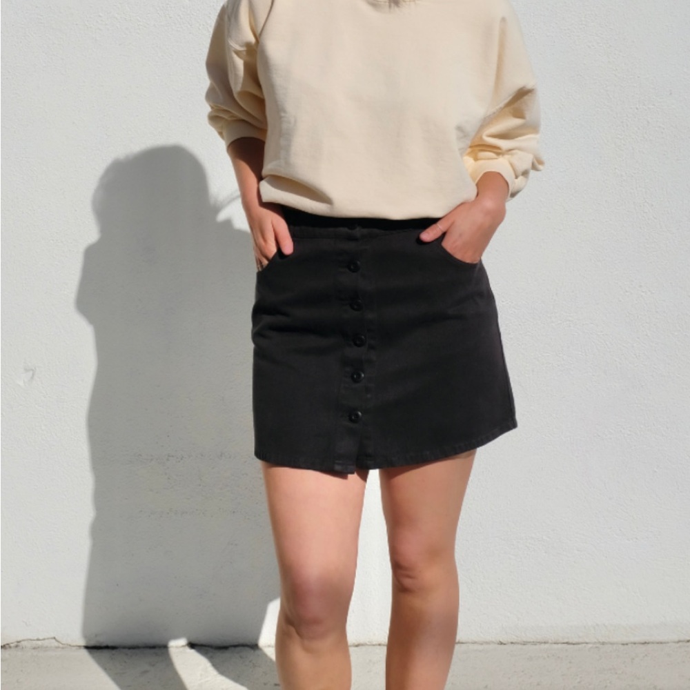 Jungmaven Black Button-Front Women's Skirt